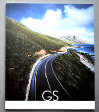 ORIGINAL 2006 LEXUS GS SALES BROCHURE CATALOG ~ 52 PAGES ~ 11