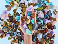 Madagascar Crystals Mix Raw Bulk Rough Gems Stones for Décor Tumbling & Healing picture