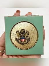RARE 1940 Vintage Mint Green Enamel WWII Patriotic Makeup Compact Rhinestone picture