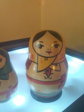 Russian Yoscar Ola  Nesting Dolls Set of 6 picture