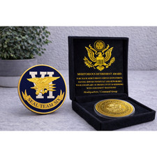 US NAVY SEAL TEAM SIX Challenge Coin ·FAST SHIPPING· ·NEW· w/ Retirement Award picture