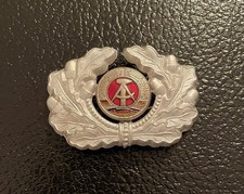 Rare EAST GERMAN 1961 First Pattern ARMY NVA POLICE BORDER GUARD  Hat Cap Badge picture