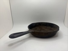 Wagner 6 1/2” inch #3 Cast Iron Skillet picture