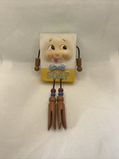 VTG LAUNDRY WMG ANTHROPOMORPHIC SOAP DETERGENT BOX w/STARS SHELF SITTER - 2010 picture