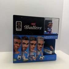 NEW ZURU Ballers FIFA World Cup 2026 Official Store Display Box With 12 Balls picture