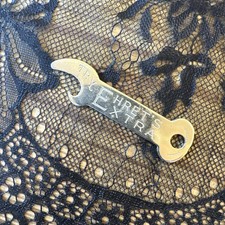 Ehret’s Extra Beer Bottle Opener, Hells Gate Brewery, Manhattan, Antique, Promo picture