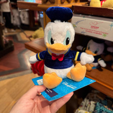 Hongkong Disney 90th Anniversary Donald Duck Shoulder Pal Plush Magnet Doll picture