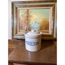 Vintage Pfaltzgraff Yorktowne Cookie Jar #508 Lid #503 Stoneware USA picture