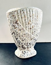 Mid Century-Style Vase Fluted Splatter Gold Over White Footed 7 x 5 1/2