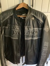Harley Davidson Mens Leather Jacket W/liner Size Large New Hog Group Pin picture