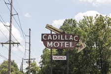 Photo:Cadillac Motel sign in Brandywine, Maryland picture