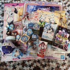 hololive Merchandise Set Collectible 13+ picture