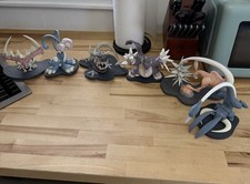 “Insanely Twisted Rabbit” Complete Set of 6 Art By Michel Gagne Sideshow Collect picture