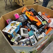 mixed lots overstock retail & novelty general merchandise lot picture