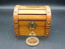 2017 Nintendo The Legend of Zelda Wood Chest Coin Bank with Original Coin picture
