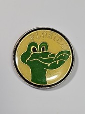 Florida Travel Souvenir Lapel Pin Cartoonish Alligator Gator picture