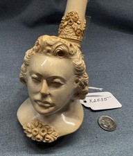 Impressive vintage European carved meerschaum pipe, 9 1/2