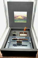 Delta La Citta Reale Reggia di Caserta Fountain Pen Desk Set 18K M  Year 2005 picture