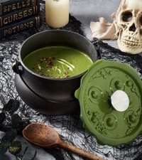 Smith and Clark 4-Quart Cast Iron Cauldron Pot with Green 'Bubbling' Lid In Hand picture