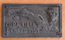 FIDEL CASTRO PLAQUE TOPPER DOOR PROPERTY IS OF WHO LIVES THANKS REVOLUTION picture