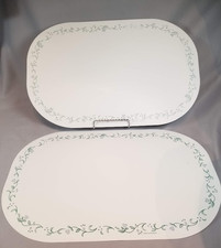 Set of 2 Corelle Coordinates Placemats Country Cottage Vinyl Blue Hearts Vines picture