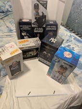Mixture of Yankees Bobbleheads picture