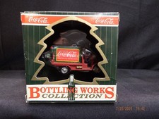 Vtg 1997 Coca-Cola Bottling Works Collection-Santa Driven Vtg DeliveryTruck-C406 picture