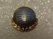 PAN AMERICAN AIR LINES SERVICE PIN 30 YEAR ,LGB 10 K CLUTCH BACK picture