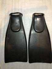 USSR natural rubber fins (Tourist) rare size However, they have a defect. picture