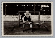 Vintage 1920s 1930s Ice Hockey Goalie RPPC Antique Photo Goaltender Net Gear picture