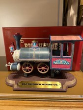 Disney Figurine Train Big Thunder Mountain BTM Disneyland Paris picture