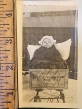 RaRe 1930s GREAT DEPRESSION ERA INFANT IN SOAPBOX MADE BABY CARRIAGE Real Photo picture