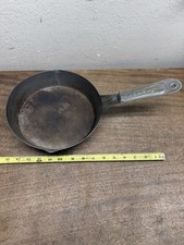 Vintage NESCO Tin Cowboy Frying Pan Cold Handle No 70 Metal Skillet w/ Spout picture