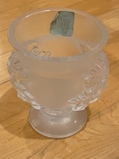 Lalique France Clear & Frosted Crystal Saint-Cloud Acanthus Leaf Vase picture