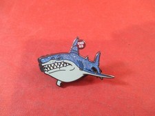 Fortnite Loot Shark Chapter 2 Season 3 Epic Games Employee Exclusive Promo Pin picture