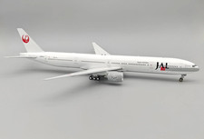 B-MODELS / JAPAN AIRLINES / B777-300 / JA8943 / 1:200 / B-773-JAL-943 / NEW picture