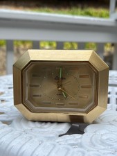 Linden Quartz Desk/Travel Alarm Clock (Model 4RE685) picture