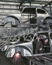 1952 VOLKSWAGEN ASSEMBLY PLANT Photo (200-A) picture