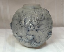 R LALIQUE, FORMOSE VASE, BLUE STAIN ON CASED OPALESCENT GLASS, 1924, EXCELLENT~~ picture