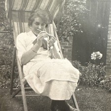 VINTAGE PHOTO woman knitting, crocheting, sewing lace, ORIGINAL SNAPSHOT picture