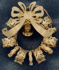 Fabulous Danbury Mint Annual 23K Gold Christmas Ornament 'Spiral Wreath' 2010 picture