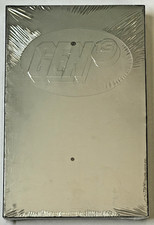 Gen 13 Black Box Set 1995 Jim Lee Signed Edition #1317/2500 SEALED Wildstorm picture