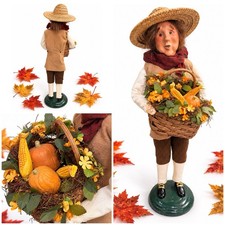 Byers Choice Williamsburg Caroler 2006 Autumn Harvest Man With Pumpkins & Corn  picture