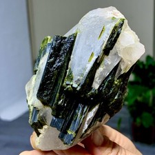 409G Rare Natural green tourmaline quartz crystal cluster mineral specimen picture