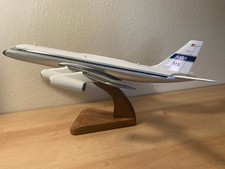 NASA N712NA 
