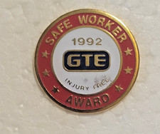 Vintage 1992 GTE Safe Worker Award Lapel Pin Red picture