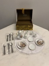 Vtg MJ Hummel Reutter Porzellan Miniature Tea Set 