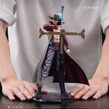 DX Studio One Piece Dracule Mihawk Resin Statue in stock H29.9cm Anime picture