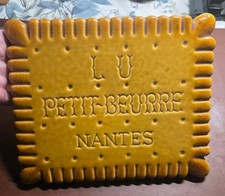 RARE 🔥 French Antique Vintage LU PETIT BEURRE  NANTES 🔥BISCUITS TRIVET Ceramic picture