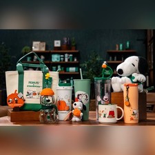 Starbucks x Peanuts Snoopy Asia 2026 Tumbler Bottle Mug Plush Keychain Tote picture